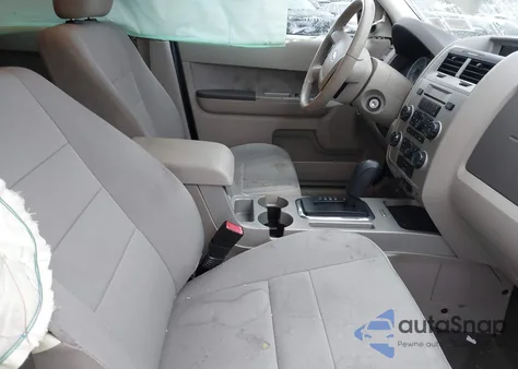 2011 Ford Escape Xlt из США, поврежденный, VIN 1FMCU9D78BKC02570